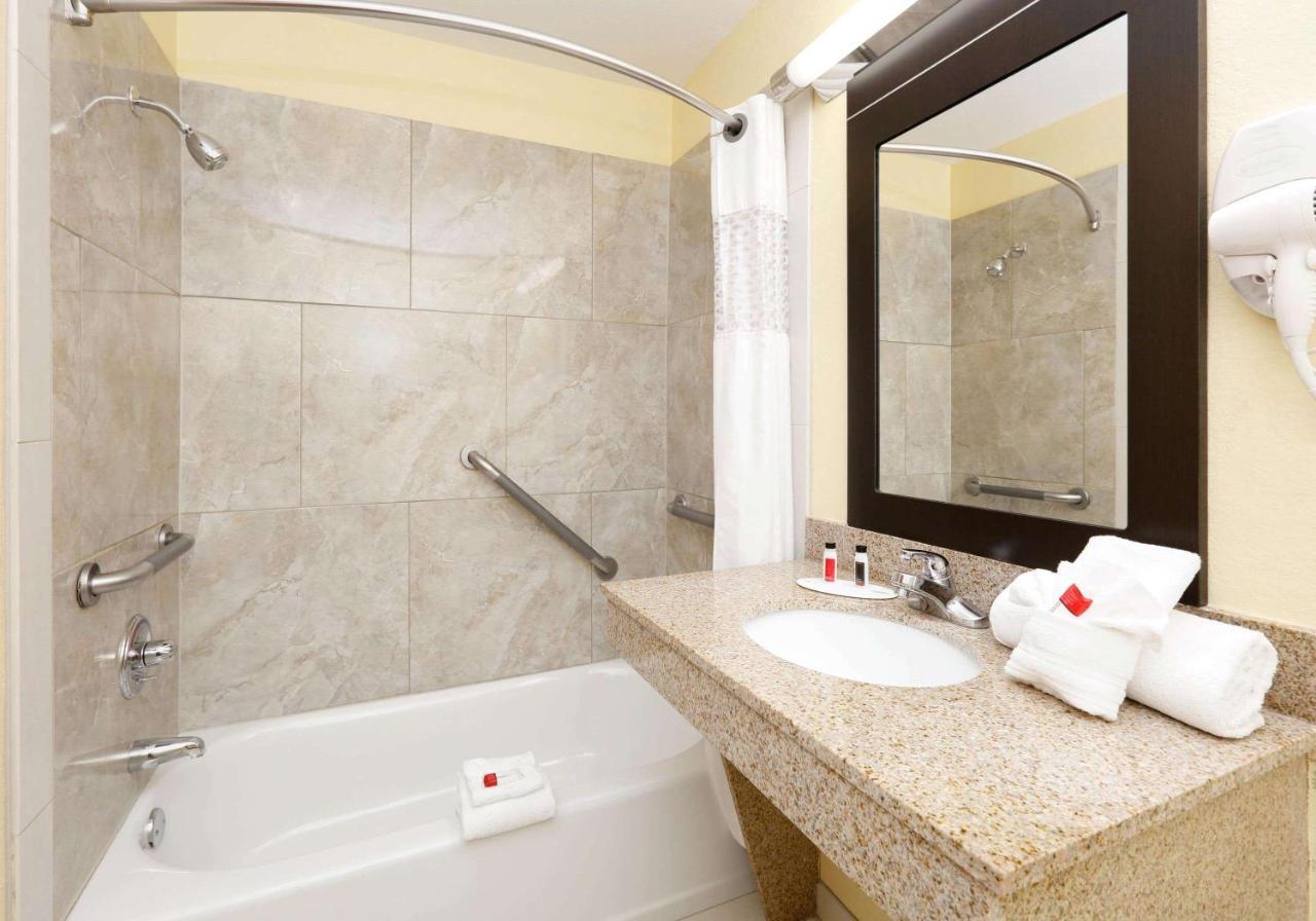 Days Inn By Wyndham North Little Rock Zewnętrze zdjęcie